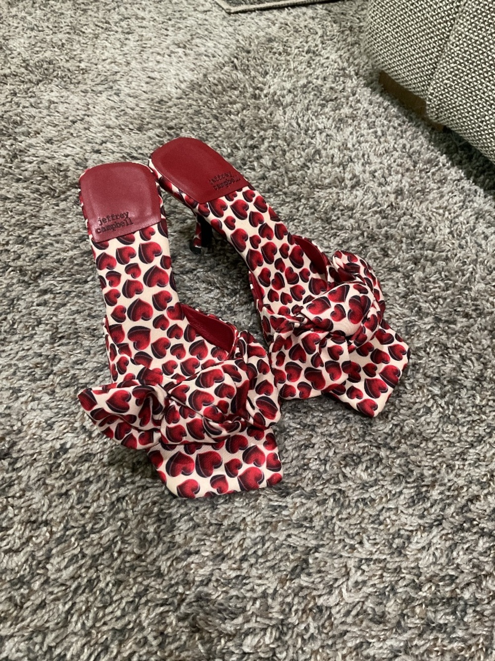 Jeffrey Campbell Sweets Slide Heeled Sandal In Red Hearts Size 9 - Picture 1 of 2